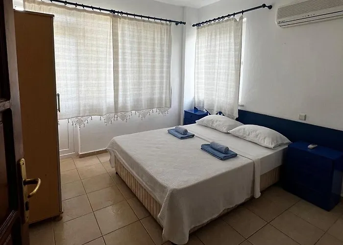 ホテル New Golden Gate