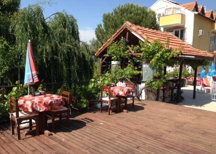 New Golden Gate フェティエ