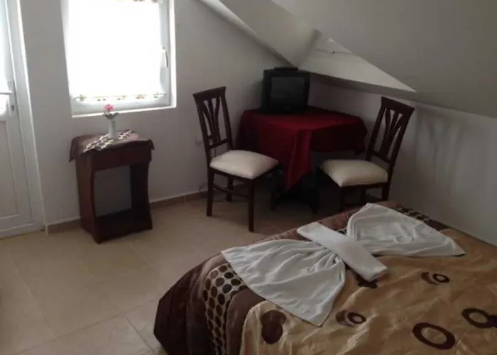 ホテル New Golden Gate