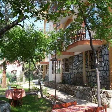 Ξενοδοχείο New Golden Gate